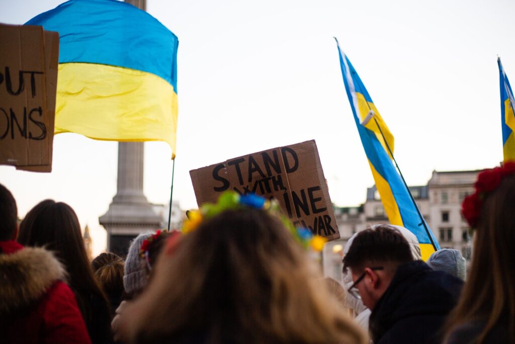 People protesting the war in Ukraine