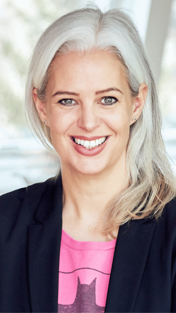 Alice Schmidt, Sustainability expert, AI thought leader